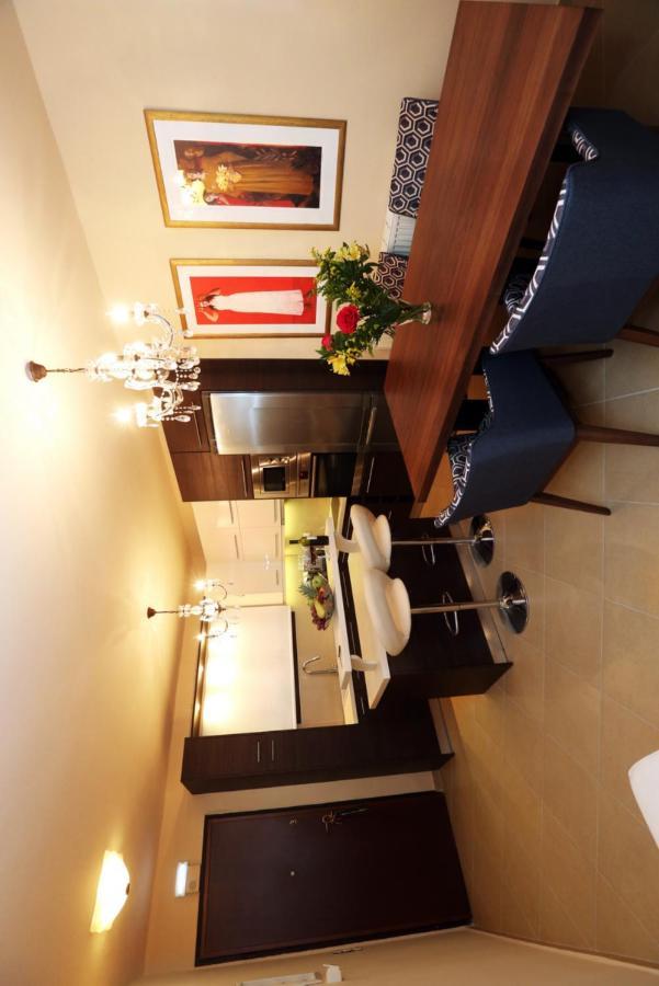 Ninos Luxury Apartment Corfu  Ngoại thất bức ảnh