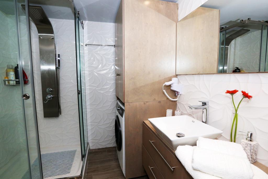 Ninos Luxury Apartment Corfu  Ngoại thất bức ảnh